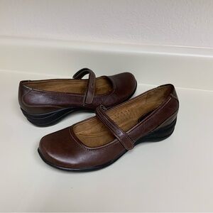 Hush Puppies 8.5 W Mary Jane Epic Brown Leather Comfort Loafer Shoes Low Heels